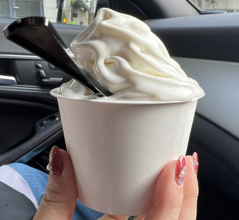 シャトレゼのシュークリーム・レギュラーサイズ